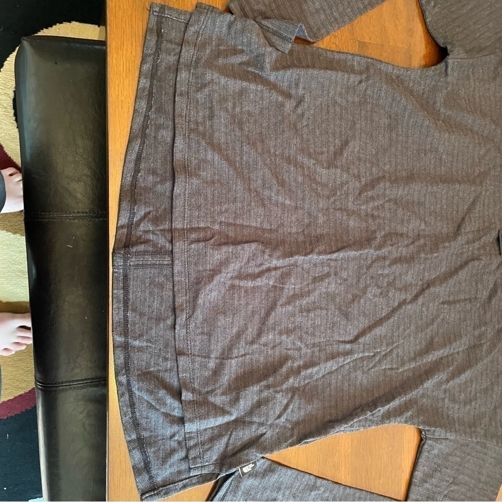 𝅺isaac Mizrahi Half Placket Balloon Sleeve Blouse - Picture 13 of 13
